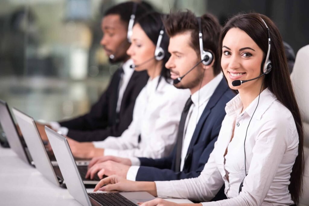 ¿Por qué mi empresa debe disponer de un software de call center? Qué es, beneficios y funcionalidades clave centros de llamada y telemarketing